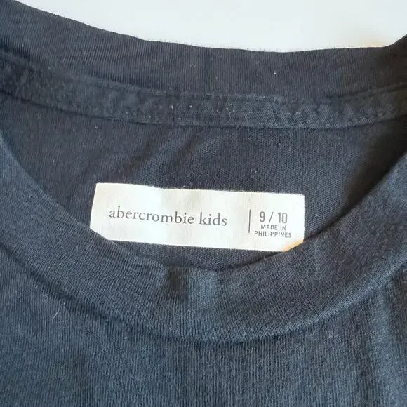 Abercrombie Kids Graphic Tee Bundle 9/10 - Picture 4 of 13